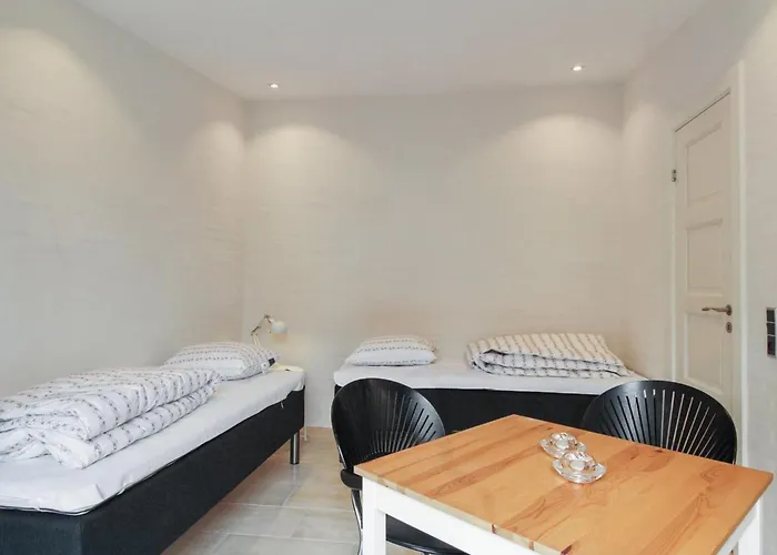 Skakli - 800m From The Sea By Interhome *